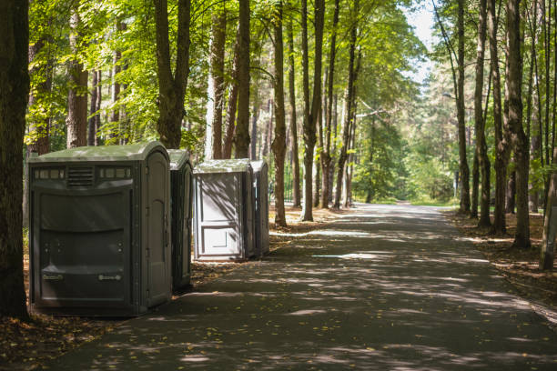 Best Portable restroom trailer rental  in South Whitley, IN